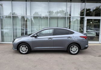 Подержанный автомобиль Hyundai Solaris Sedan 2020 года (8 фото)