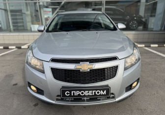 Подержанный автомобиль Chevrolet Cruze Sedan 2011 года (2 фото)