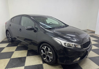Подержанный автомобиль Kia Cerato Sedan 2018 года (3 фото)