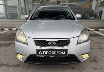 Подержанный автомобиль Kia Rio Sedan 2009 года (2 фото)
