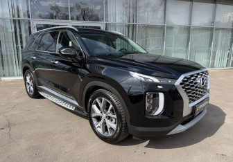 Подержанный автомобиль Hyundai Palisade 2020 года (3 фото)