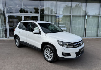 Подержанный автомобиль Volkswagen Tiguan 2013 года (3 фото)