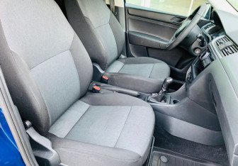 Подержанный автомобиль Skoda Rapid Liftback 2016 года (9 фото)