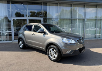 Подержанный автомобиль SsangYong Actyon 2012 года (3 фото)