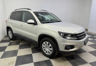 Подержанный автомобиль Volkswagen Tiguan 2012 года (3 фото)