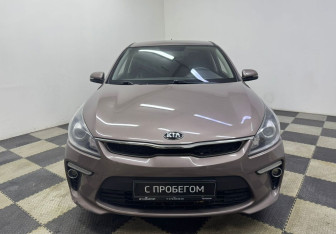 Подержанный автомобиль Kia Rio Sedan 2018 года (2 фото)