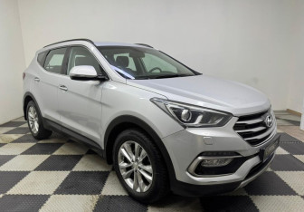 Подержанный автомобиль Hyundai Santa Fe 2017 года (3 фото)