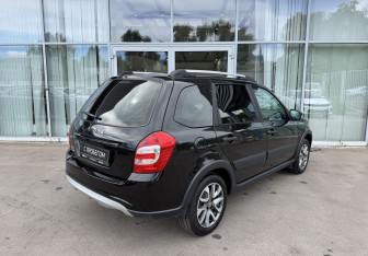 Подержанный автомобиль LADA (ВАЗ) Granta Wagon 2019 года (5 фото)