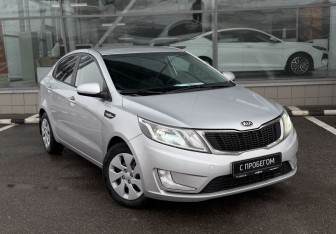 Подержанный автомобиль Kia Rio Sedan 2013 года (3 фото)