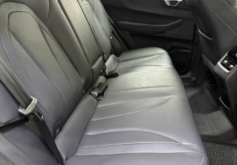 Подержанный автомобиль Chery Tiggo 4 2025 года (11 фото)