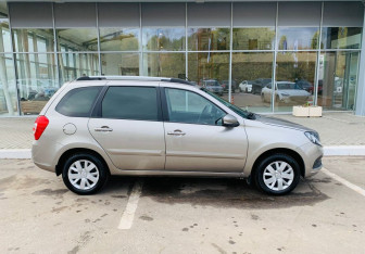 Подержанный автомобиль LADA (ВАЗ) Granta Wagon 2021 года (4 фото)