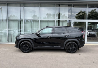 Подержанный автомобиль Geely Atlas 2024 года (8 фото)