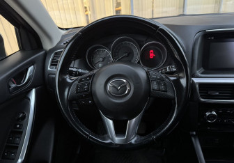 Подержанный автомобиль Mazda CX-5 2016 года (10 фото)