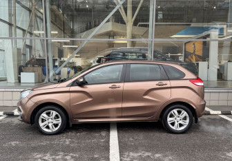 Подержанный автомобиль LADA (ВАЗ) XRAY 2017 года (8 фото)