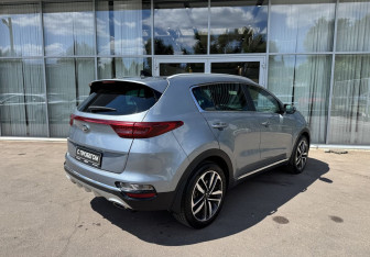 Подержанный автомобиль Kia Sportage 2019 года (5 фото)