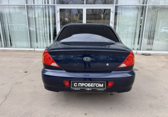 Подержанный автомобиль Kia Spectra Sedan 2007 года (6 фото)