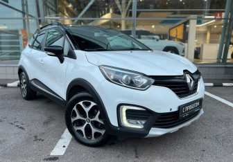Подержанный автомобиль Renault Kaptur 2016 года (3 фото)