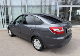 Подержанный автомобиль LADA (ВАЗ) Granta Liftback 2021 года (7 фото)