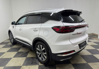 Подержанный автомобиль Chery Tiggo 7 Pro Max 2023 года (7 фото)