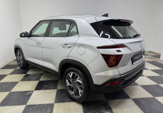 Подержанный автомобиль Hyundai Creta 2021 года (7 фото)