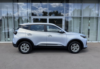 Подержанный автомобиль Chery Tiggo 4 2025 года (4 фото)