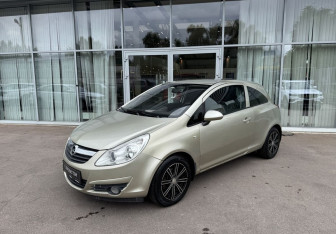Подержанный автомобиль Opel Corsa 2008 года (1 фото)