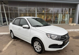 Подержанный автомобиль LADA (ВАЗ) Granta Sedan 2022 года (3 фото)