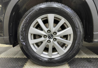 Подержанный автомобиль Mazda CX-5 2016 года (12 фото)