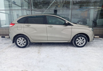 Подержанный автомобиль LADA (ВАЗ) XRAY 2018 года (4 фото)