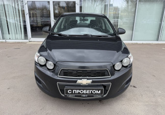 Подержанный автомобиль Chevrolet Aveo Sedan 2012 года (2 фото)
