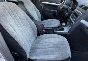 Подержанный автомобиль Skoda Octavia Wagon 2011 года (9 фото)